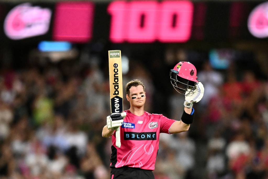 Steve Smith celebrates a century during the BBL match between the Sydney Sixers and Sydney Thunder at The SCG, January 16, 2026