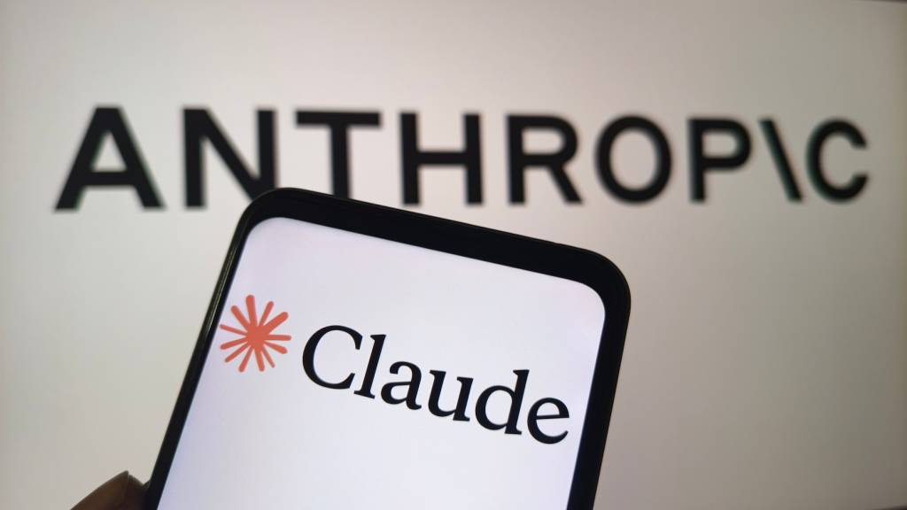 Anthropic’s Claude Fable 5 and Mythos 5 are coming back after the US government lifts export ban